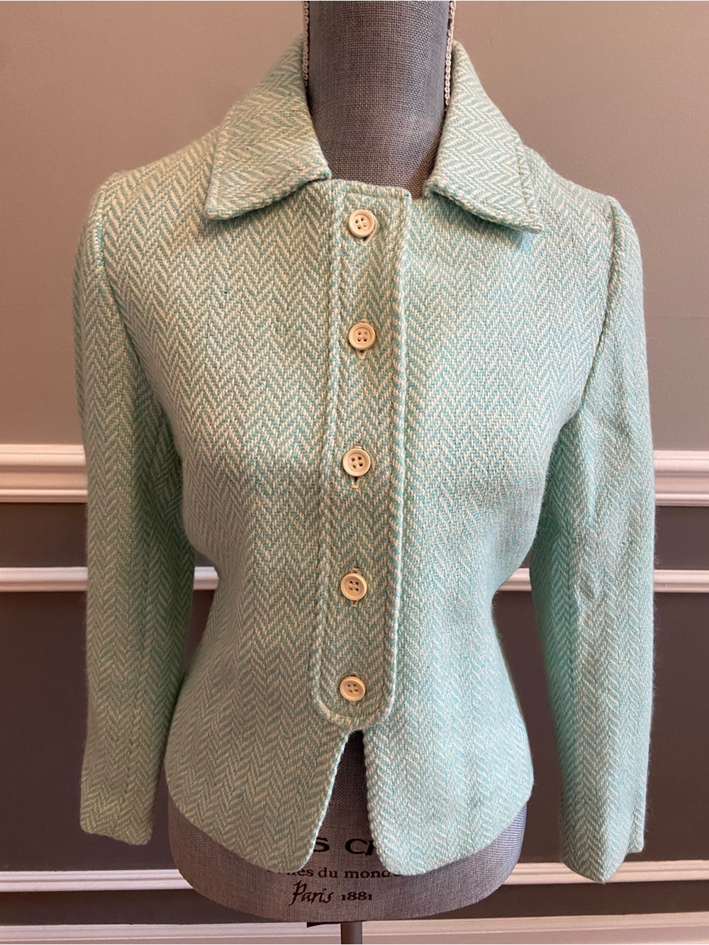 Vintage English  Wool Blazer Women’s Size 14 In  Zig Zag Mint Button Up 1990’s